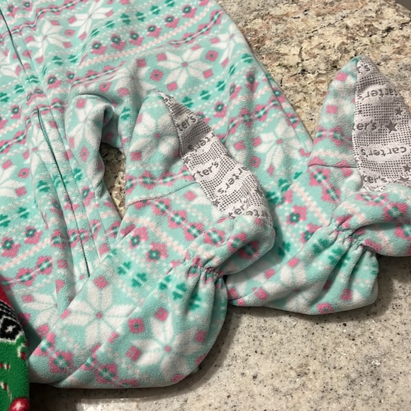 10/$30 Fleece Footies - Picture 3 of 6